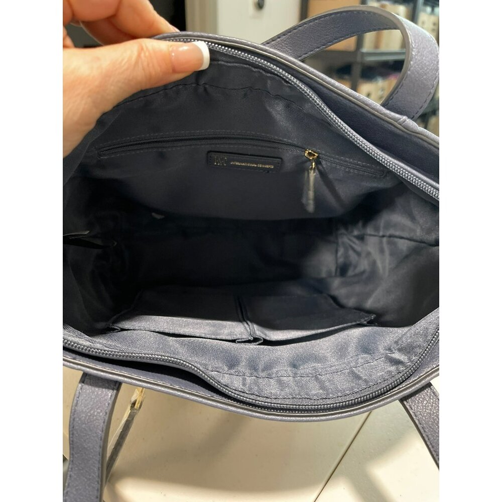 Inc International Concepts Navy Faux Leather Tote Bag New - Picture 5 of 6